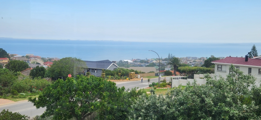 4 Bedroom Property for Sale in Dana Bay Western Cape